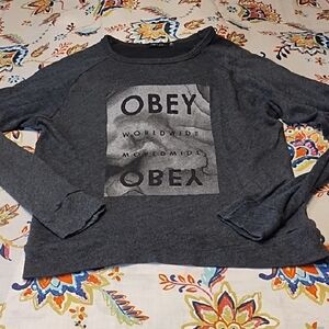 OBEY Medium Long SLV Top